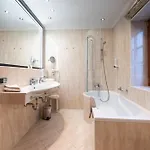 Ξενοδοχείο Zum Hirschen Zell Am 4*