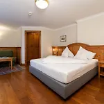 Zum Hirschen Zell Am Ξενοδοχείο 4*