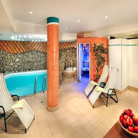 Zum Hirschen 4* Zell am See