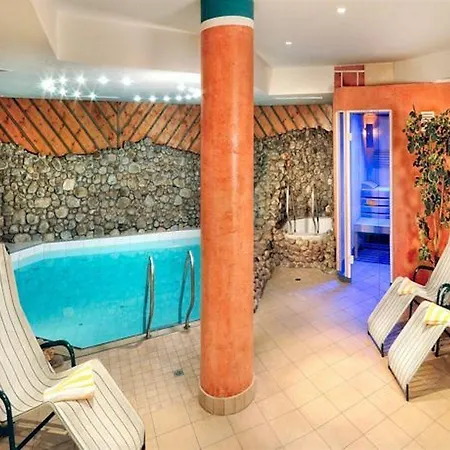 Zum Hirschen Zell Am 4* Целль-ам-Зе