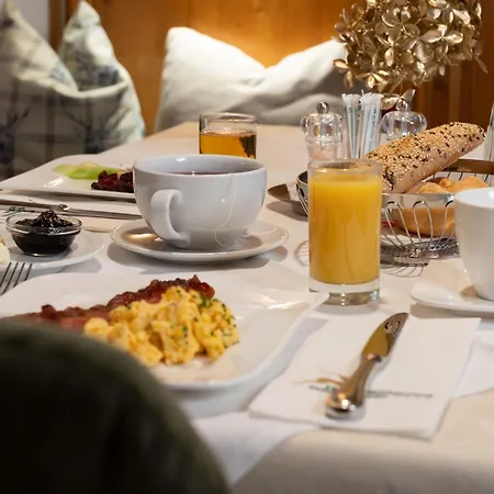 Zum Hirschen Zell Am فندق 4*