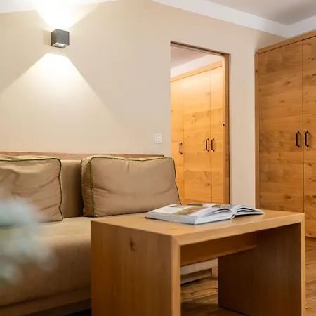 Ξενοδοχείο Zum Hirschen Zell Am 4*