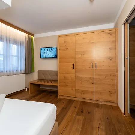 فندق Zum Hirschen Zell Am