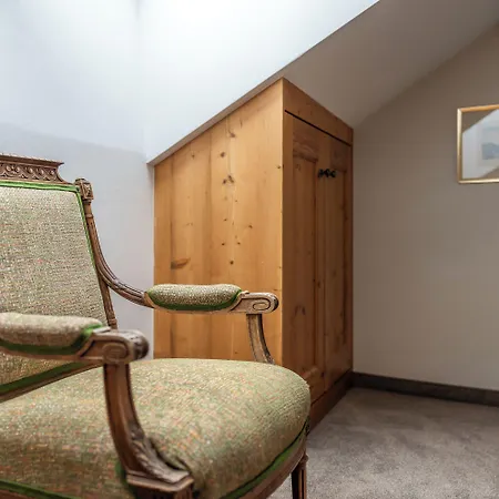 Zum Hirschen Zell Am 4*