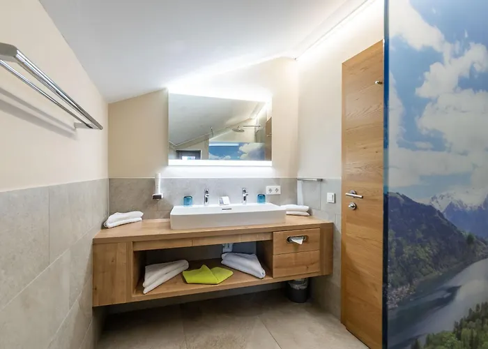 Zum Hirschen Zell Am 4*