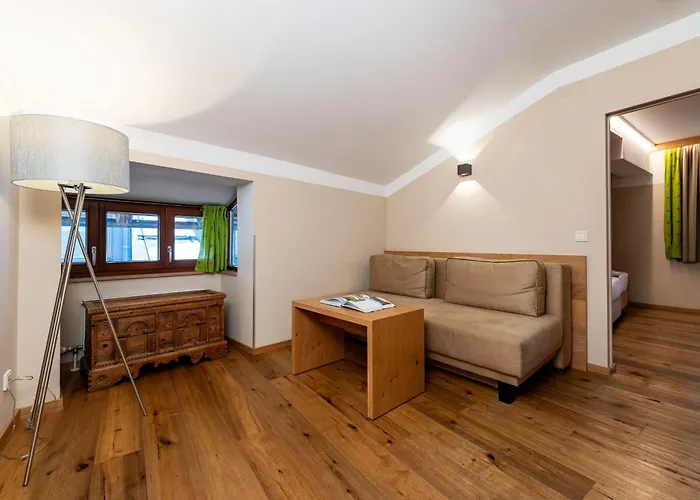 Zum Hirschen Zell Am