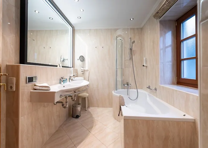 Szálloda Zum Hirschen Zell Am 4*