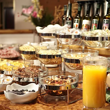 Szálloda Zum Hirschen Zell Am