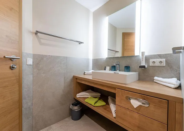 Otel Zum Hirschen Zell Am 4*